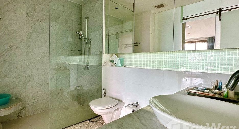 Wohnung zum Kauf mit 3 Zimmer in Khlong Toei, Bangkok