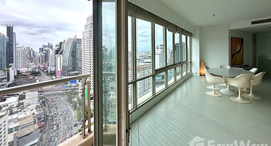 Wohnung zum Kauf mit 3 Zimmer in Khlong Toei, Bangkok
