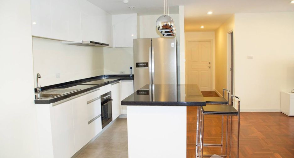 Condo en alquiler de 2 habitaciones en Bang Rak, Bangkok