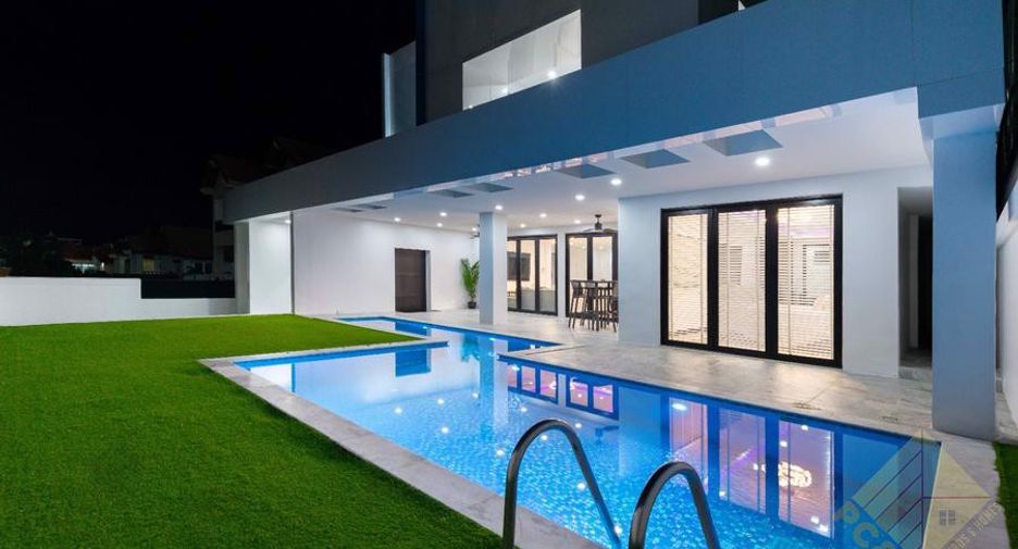 For rent 5 bedrooms house in Jomtien, Pattaya