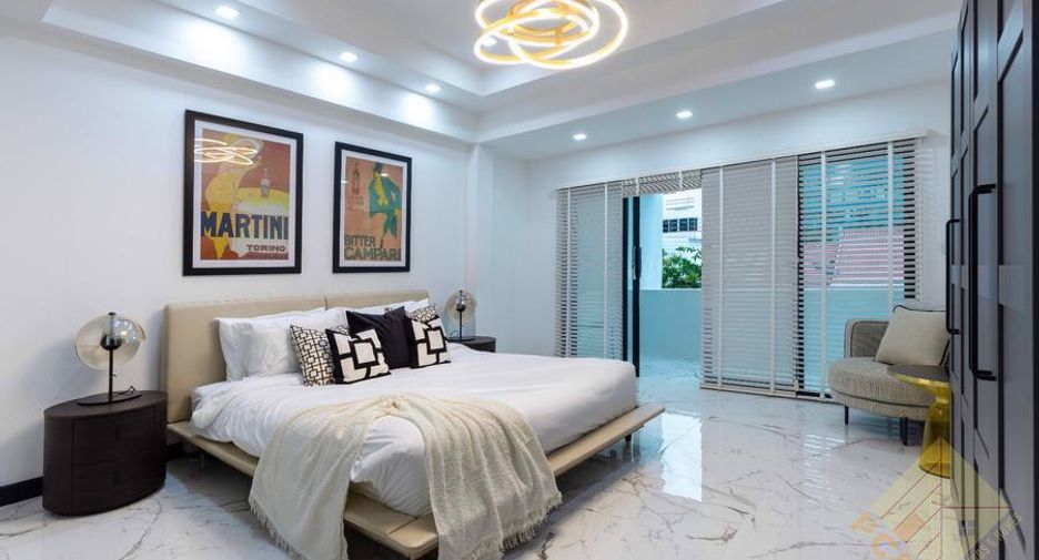 For rent 5 bedrooms house in Jomtien, Pattaya