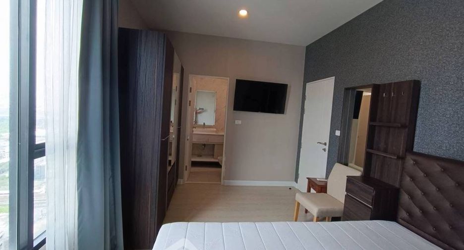 For sale 2 bedrooms condo in Watthana, Bangkok