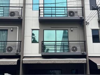 Haus zum Kauf mit 3 Zimmer in Bang Khen, Bangkok