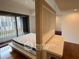 For sale 2 bedrooms condo in Yan Nawa, Bangkok