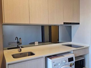 Condo en alquiler de 2 habitaciones en Bang Kapi, Bangkok