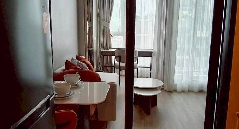 Condo en alquiler de 1 habitaciones en Khlong Toei, Bangkok