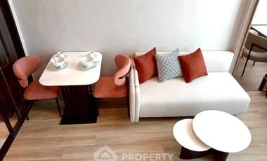 Condo en alquiler de 1 habitaciones en Khlong Toei, Bangkok