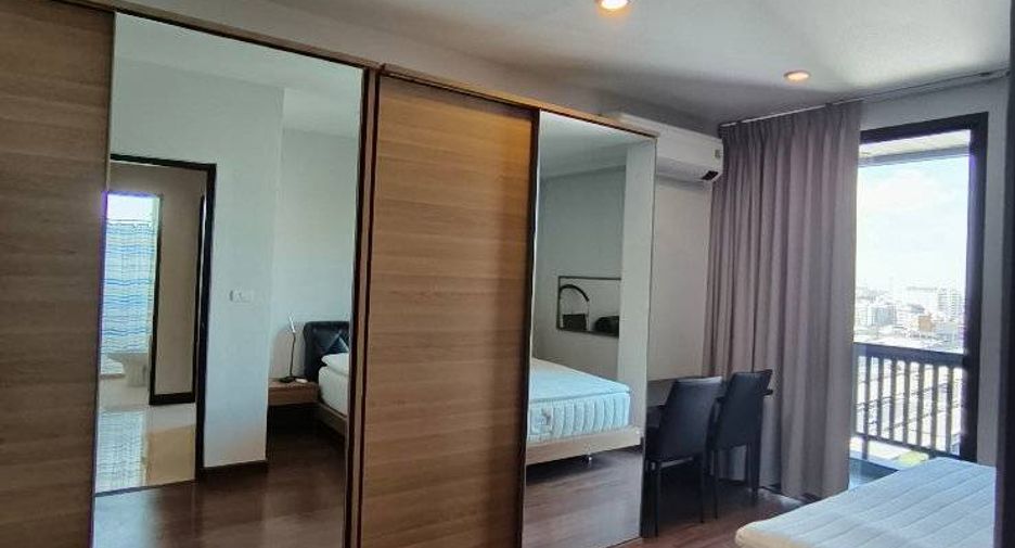 À louer 3 chambres condo à Watthana, Bangkok