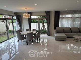 Casa en alquiler de 4 habitaciones en Lat Krabang, Bangkok