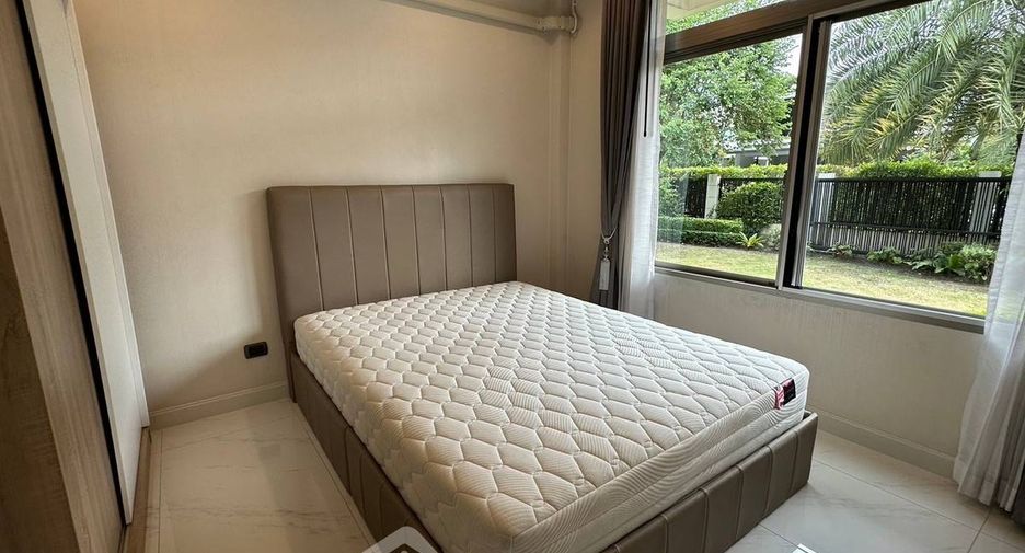 Haus zur Miete mit 4 Zimmer in Lat Krabang, Bangkok