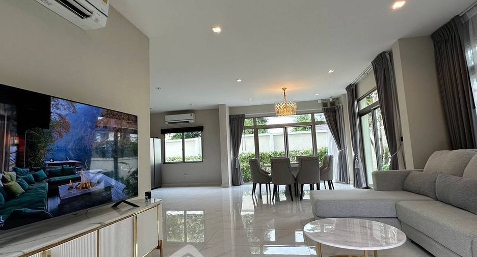 Haus zur Miete mit 4 Zimmer in Lat Krabang, Bangkok