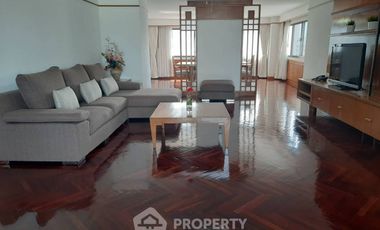 Apartment zur Miete mit 3 Zimmer in Watthana, Bangkok