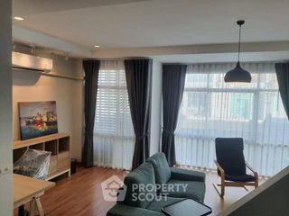 For rent 3 bedrooms townhouse in Yan Nawa, Bangkok