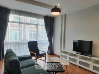 For rent 3 bedrooms townhouse in Yan Nawa, Bangkok