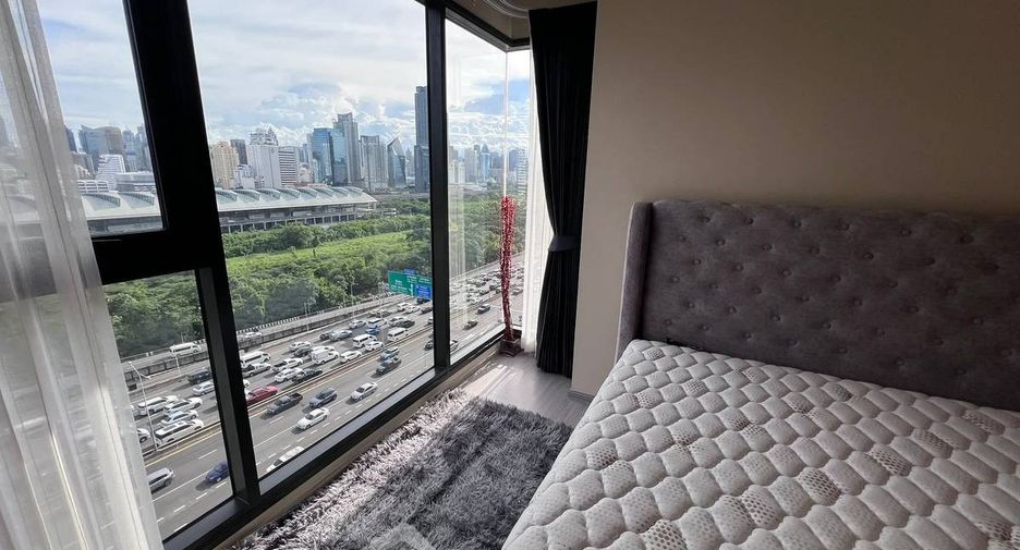 For rent 2 bedrooms condo 