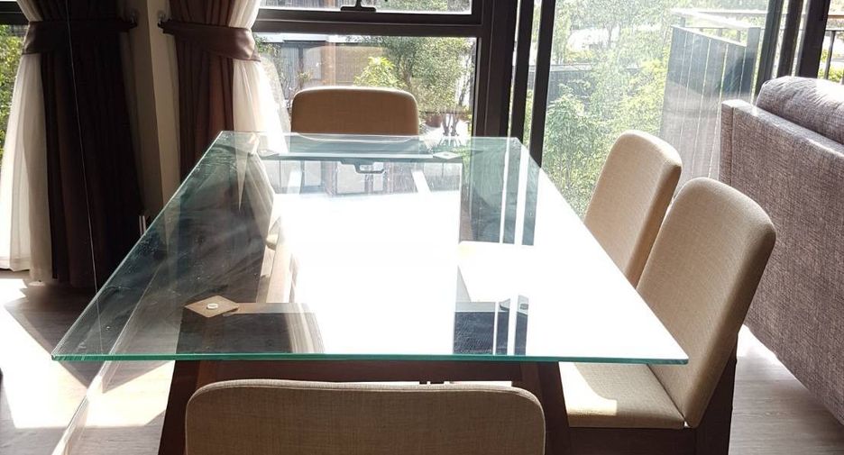 Condo en alquiler de 2 habitaciones en Suan Luang, Bangkok