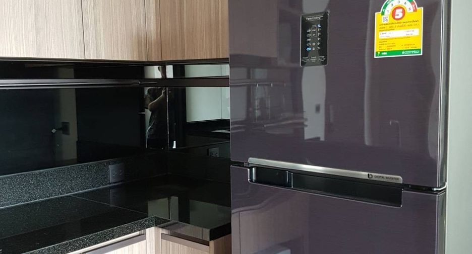 Condo en alquiler de 2 habitaciones en Suan Luang, Bangkok