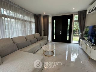 For rent 4 bedrooms house in Lat Krabang, Bangkok