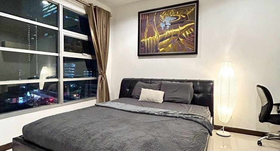 For rent 1 bed condo 