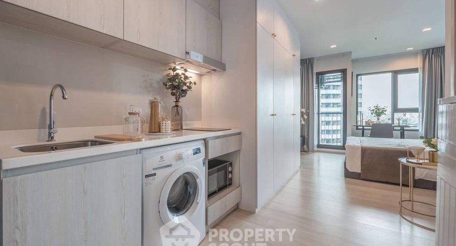 For rent 1 bed condo in Pathum Wan, Bangkok