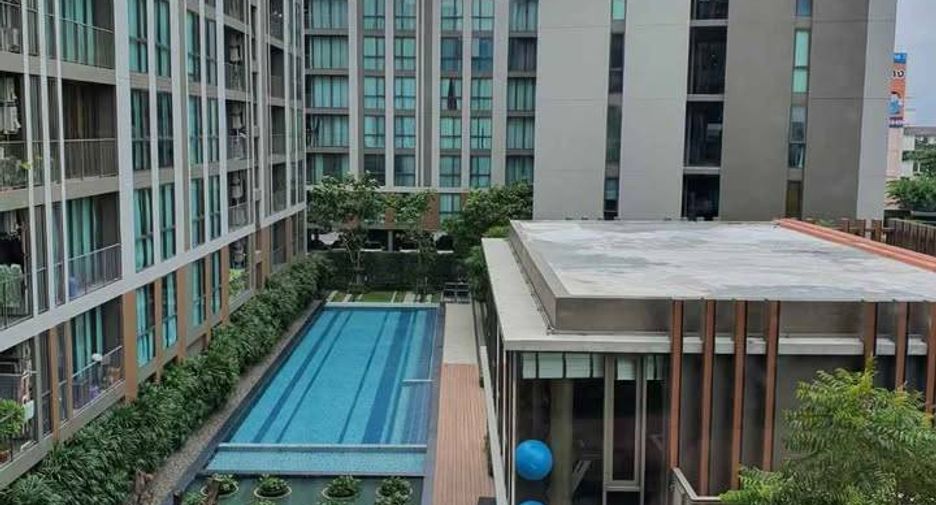 For rent 2 bedrooms condo 