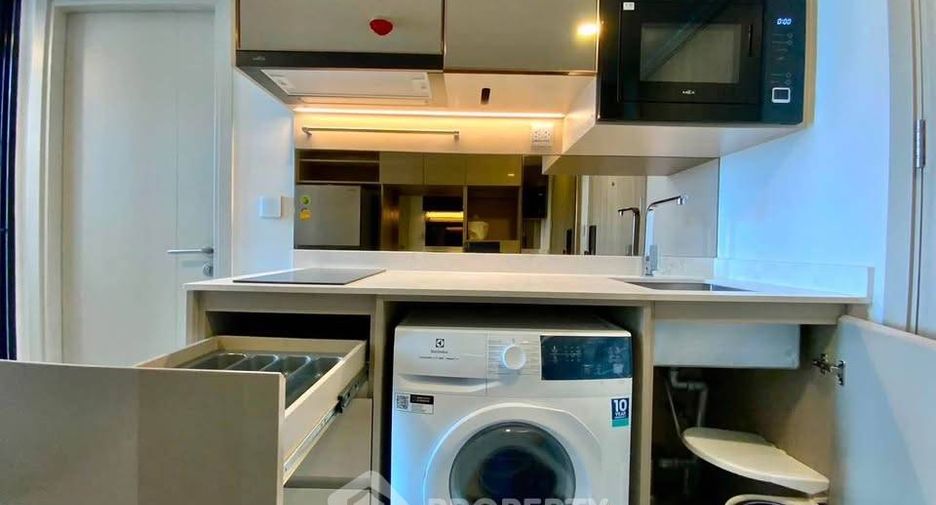 For rent 1 bed condo 