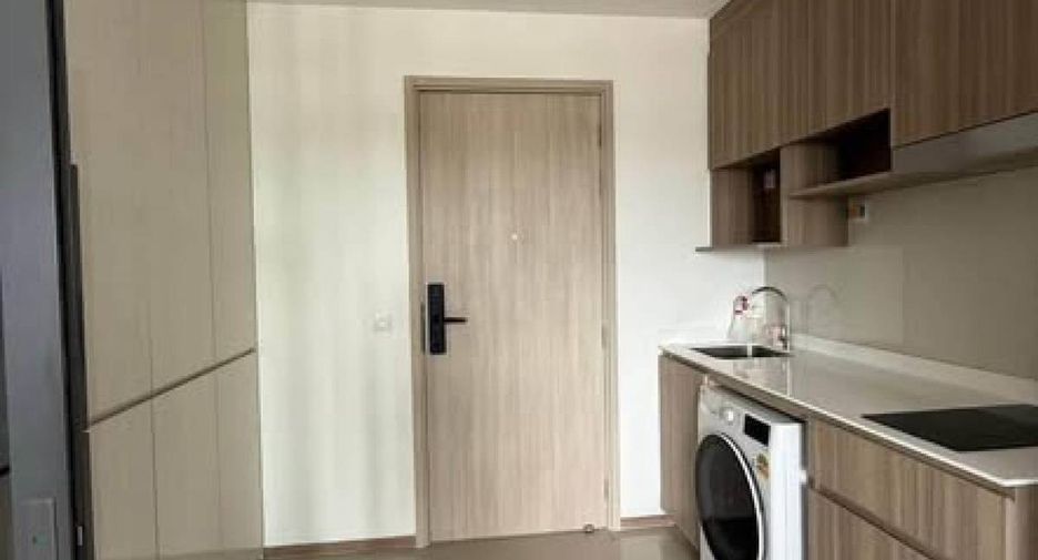 Condo en alquiler de 2 habitaciones 