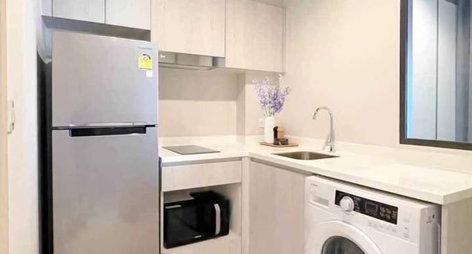 Wohnung zur Miete mit 1 Zimmer in Pathum Wan, Bangkok