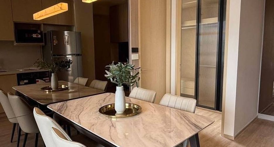 For rent 2 bedrooms condo in Watthana, Bangkok