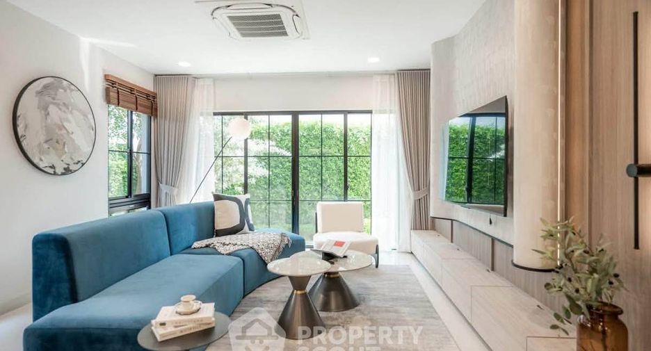 Casa en alquiler de 4 habitaciones en Saphan Sung, Bangkok