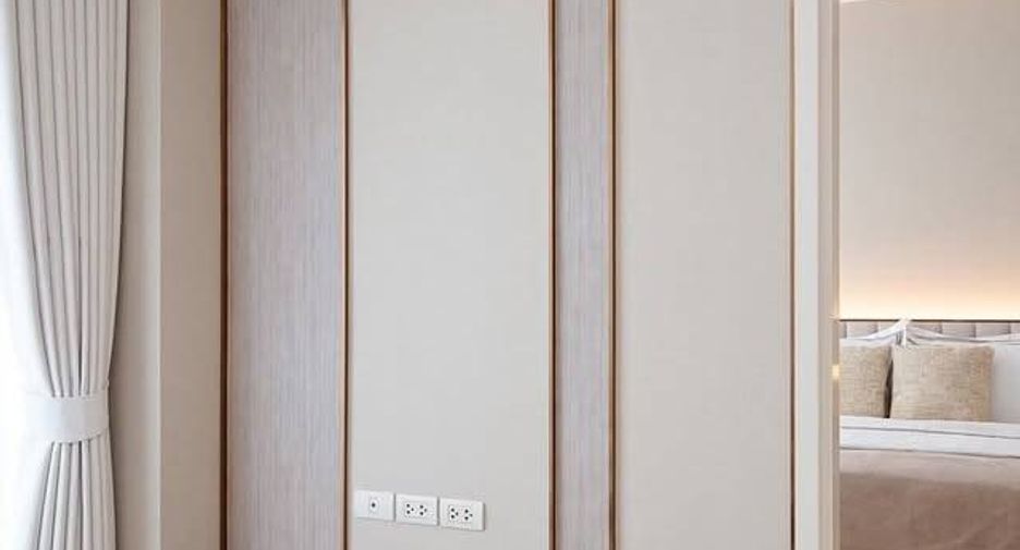 For rent 1 bed condo in Khlong San, Bangkok