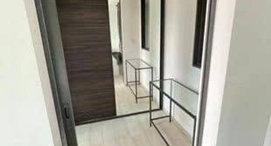 Wohnung zur Miete mit 1 Zimmer in Pathum Wan, Bangkok