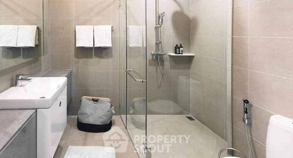 For rent 1 bed condo in Pathum Wan, Bangkok