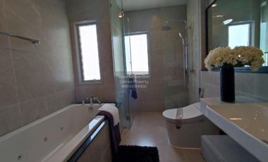 For sale 4 bedrooms house 