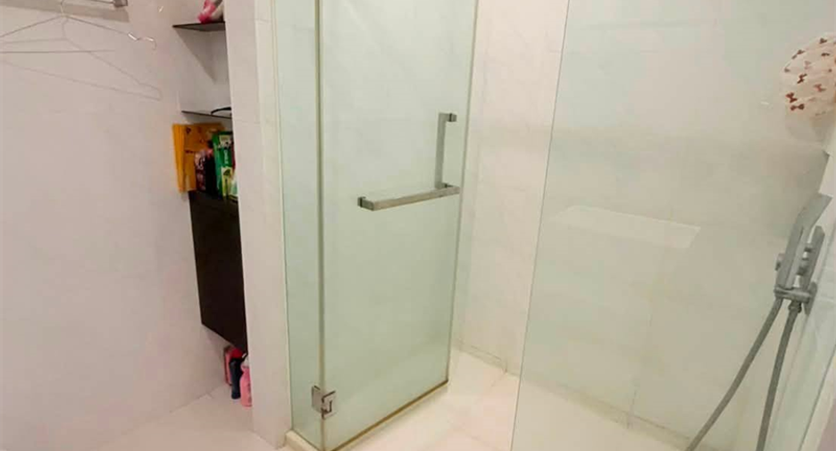 À vendre 2 chambres condo 