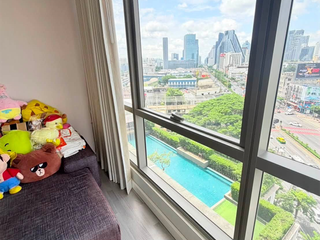 À vendre 2 chambres condo à Bang Rak, Bangkok