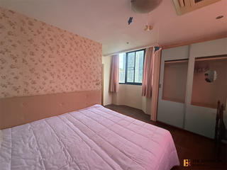 For sale 3 ベッドルーム condo in Ratchathewi, Bangkok