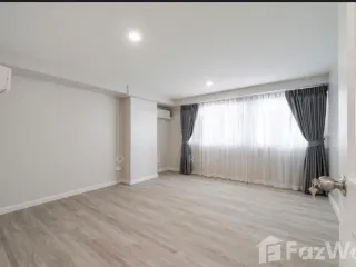 Condo en venta de 2 habitaciones en Bang Na, Bangkok