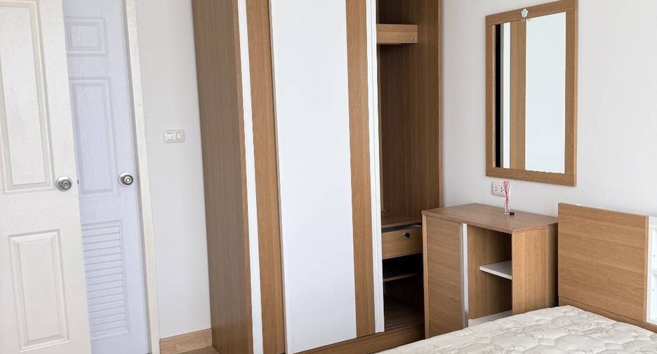 For sale 2 bedrooms condo in Phra Khanong, Bangkok
