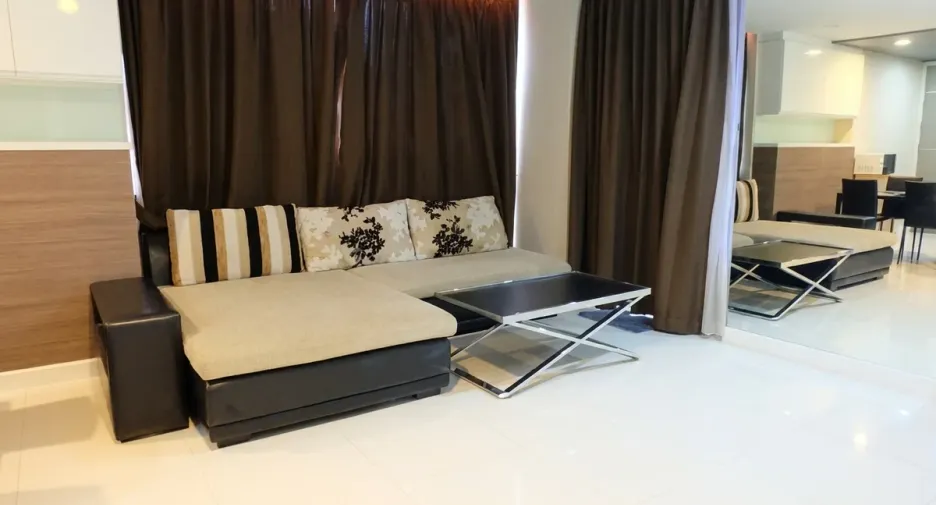 À vendre 3 chambres condo 
