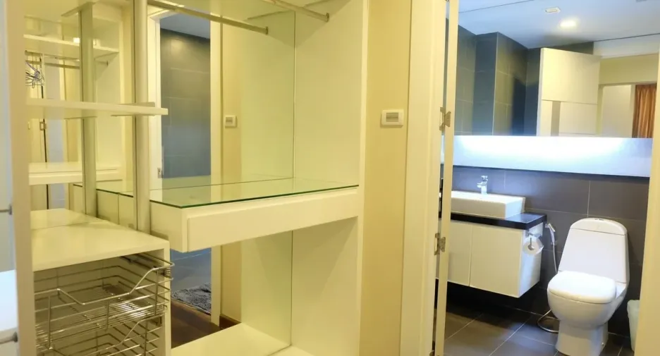 À vendre 3 chambres condo 