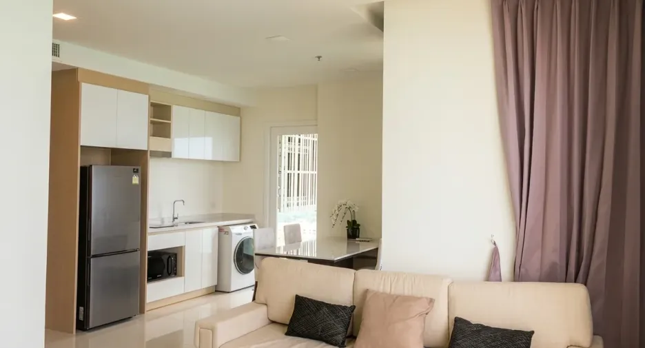 À louer et à vendre 2 chambres condo à Bang Saray, Pattaya