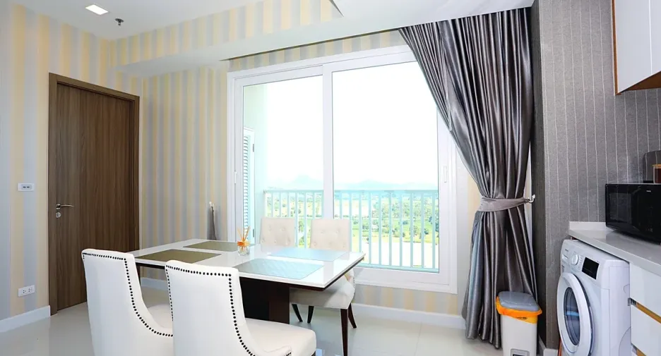 À vendre 1 chambre condo à Bang Saray, Pattaya