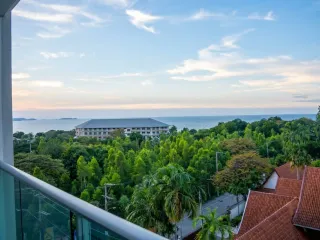 For sale 2 bedrooms condo in Bang Lamung, Chonburi