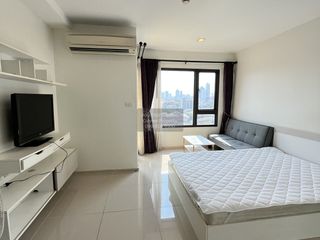 For rent 1 bed condo in Yan Nawa, Bangkok
