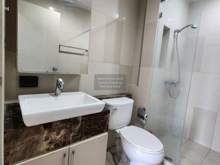 For rent 1 bed condo in Khlong San, Bangkok