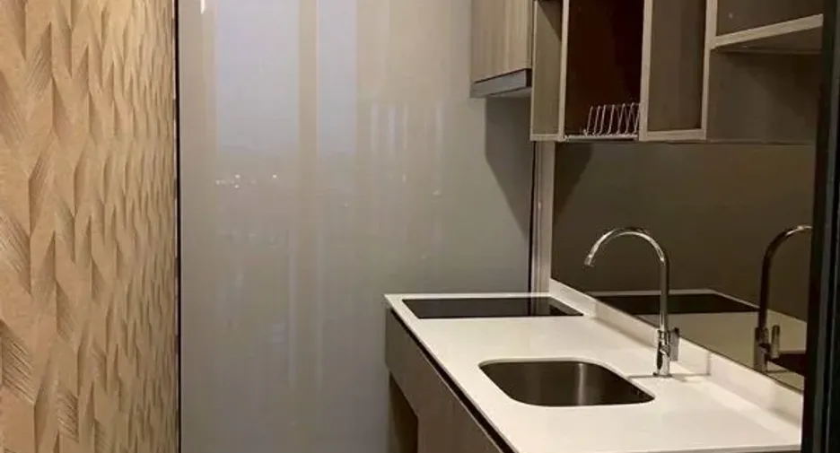 À vendre 1 chambre condo à Watthana, Bangkok