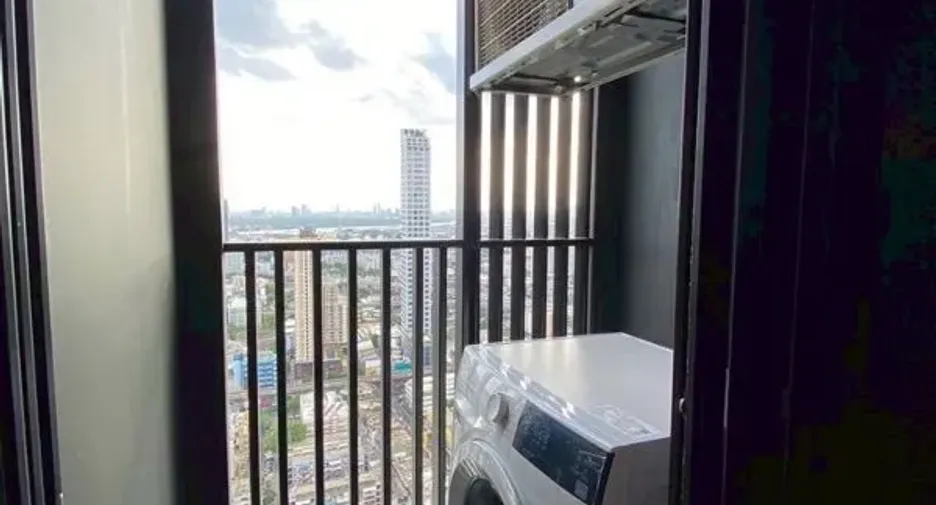 À vendre 1 chambre condo à Watthana, Bangkok