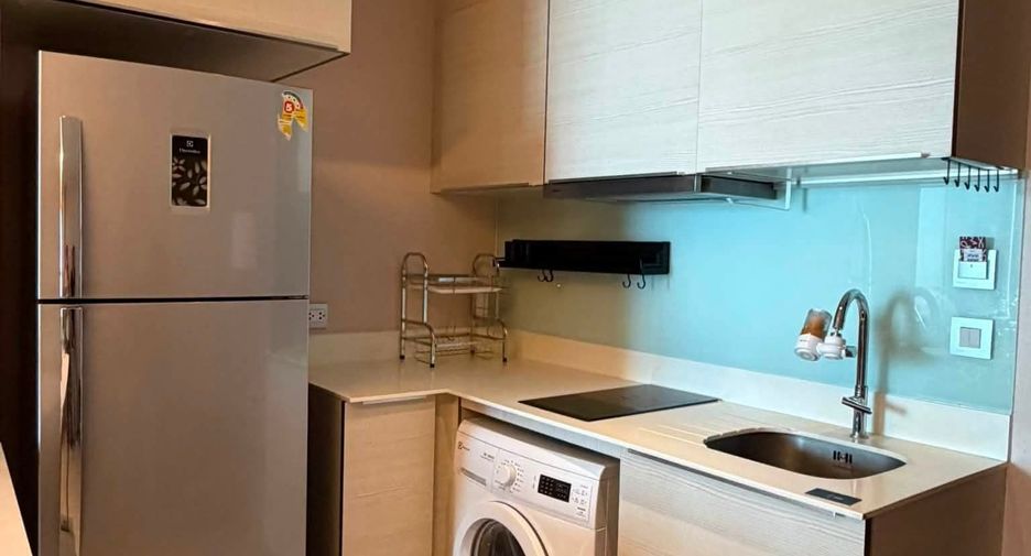 Wohnung zum Kauf und zur Miete mit 1 Zimmer in Watthana, Bangkok