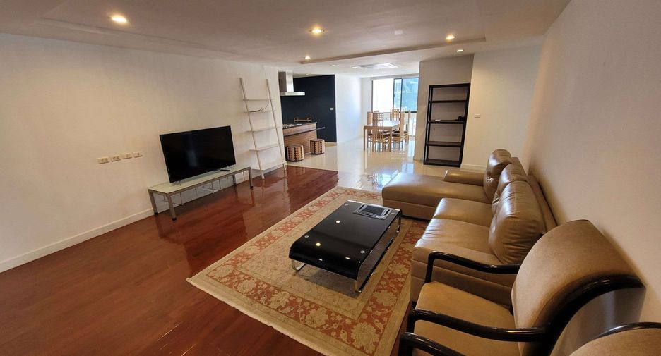 Wohnung zur Miete mit 3 Zimmer in Khlong Toei, Bangkok